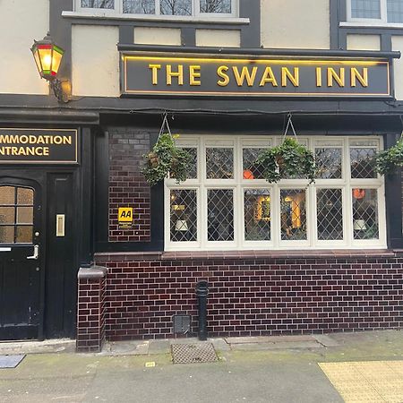 The Swan Inn Pub ไอล์เวิร์ธ ภายนอก รูปภาพ