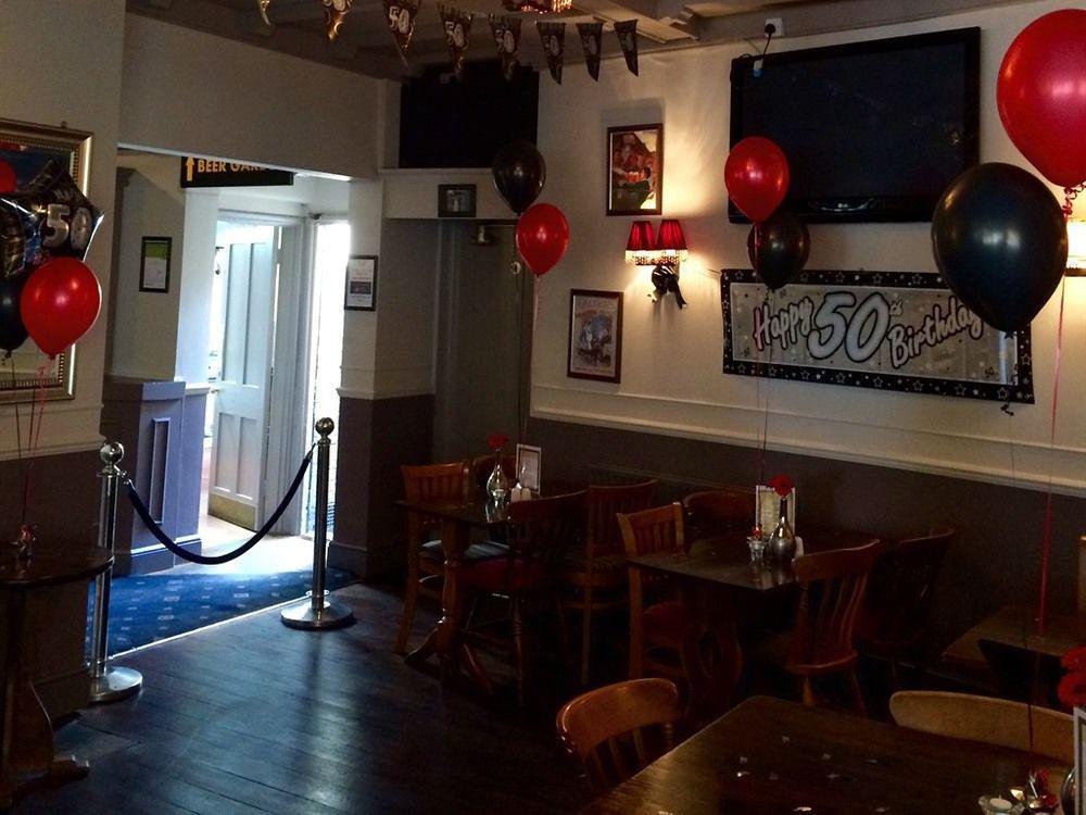 The Swan Inn Pub ไอล์เวิร์ธ ภายนอก รูปภาพ